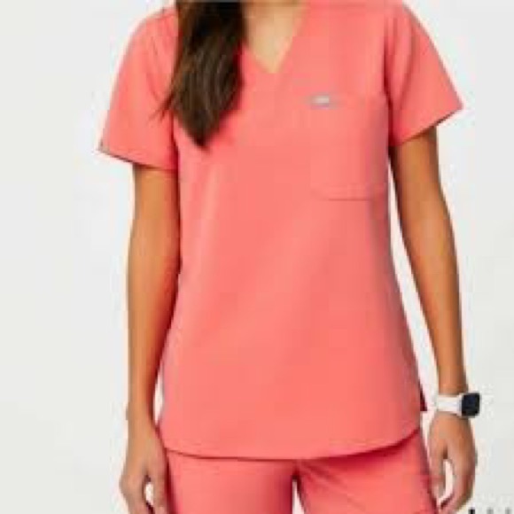 Limited Edition Figs
Hot Coral
Yellow Drawstring
Kade pants XXS/Regular - Picture 6 of 9